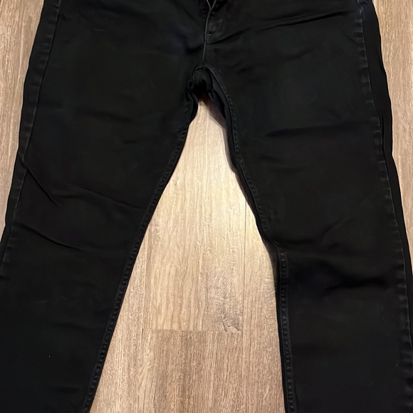 Arizona Women’s Black Jeans Size 19 - Picture 3 of 6